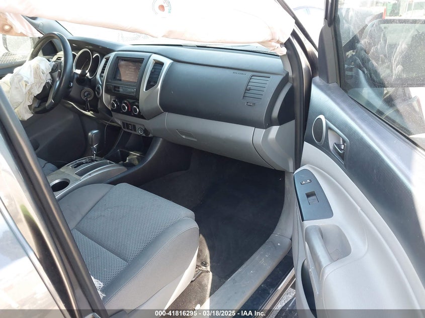 2015 TOYOTA TACOMA VIN: 3TMLU4EN5FM173371