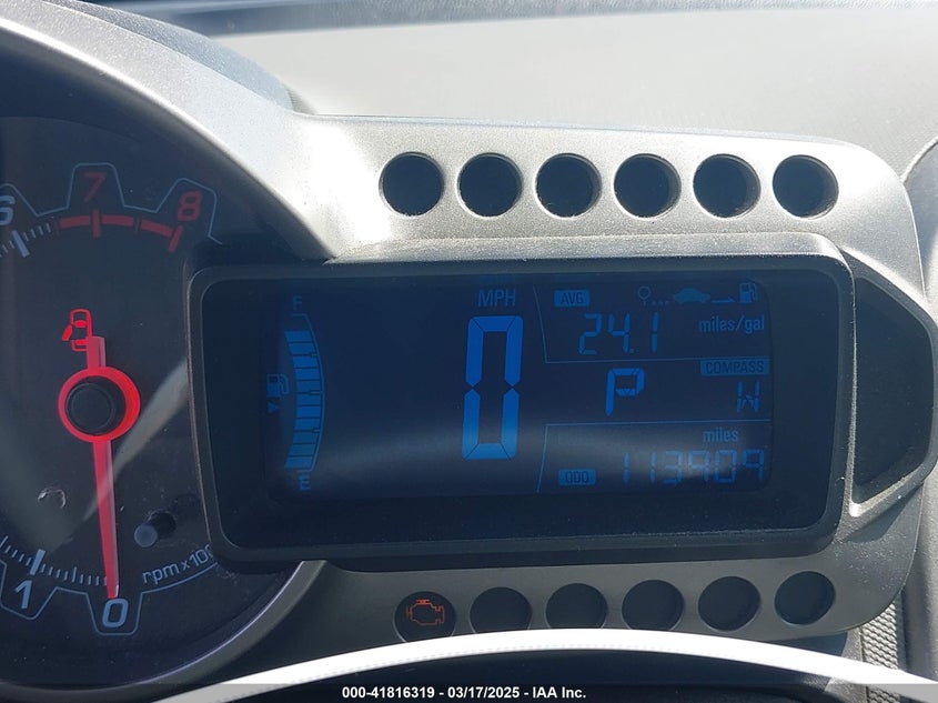 2014 CHEVROLET SONIC VIN: 1G1JC5SG8E4122441