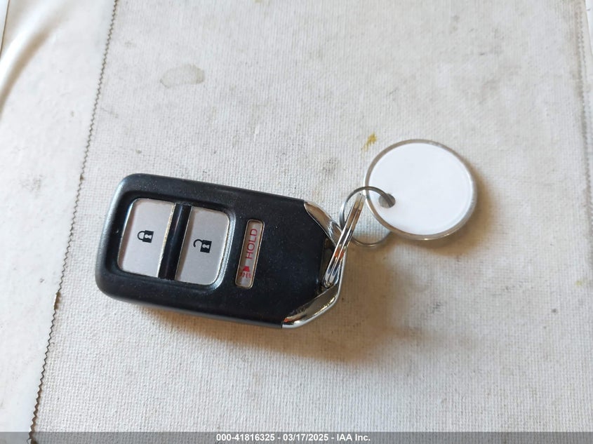2015 HONDA FIT VIN: 3HGGK5H86FM753944
