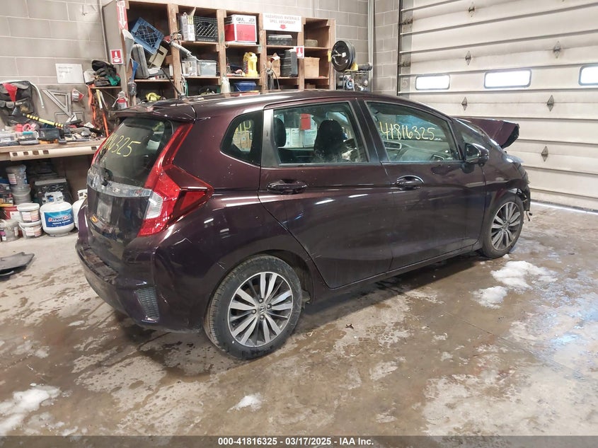 2015 HONDA FIT VIN: 3HGGK5H86FM753944