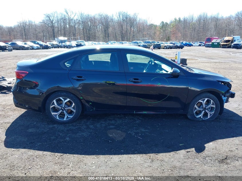 2021 KIA FORTE VIN: 3KPF24AD1ME326593