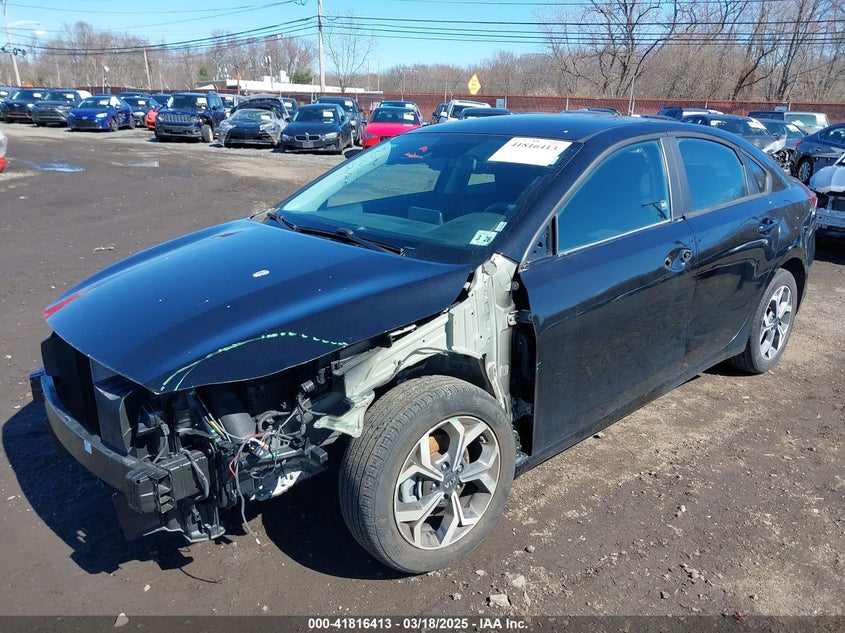2021 KIA FORTE VIN: 3KPF24AD1ME326593