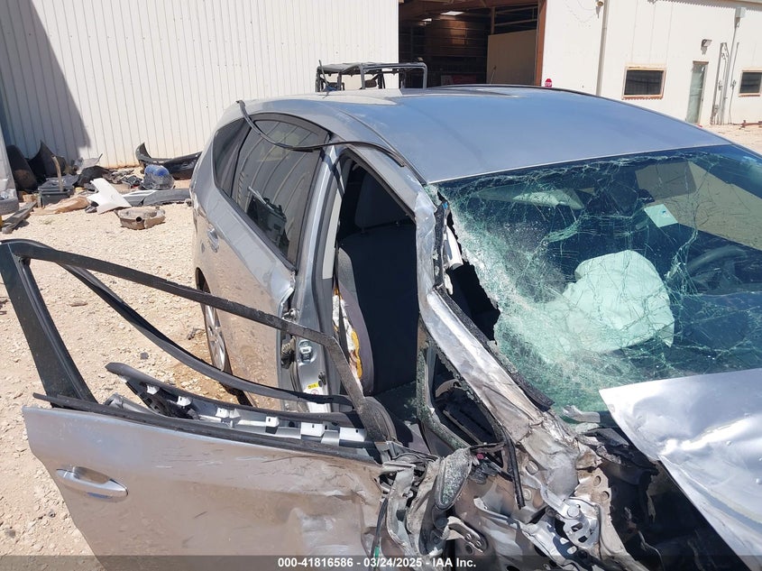 2012 TOYOTA PRIUS V VIN: JTDZN3EU3C3016055