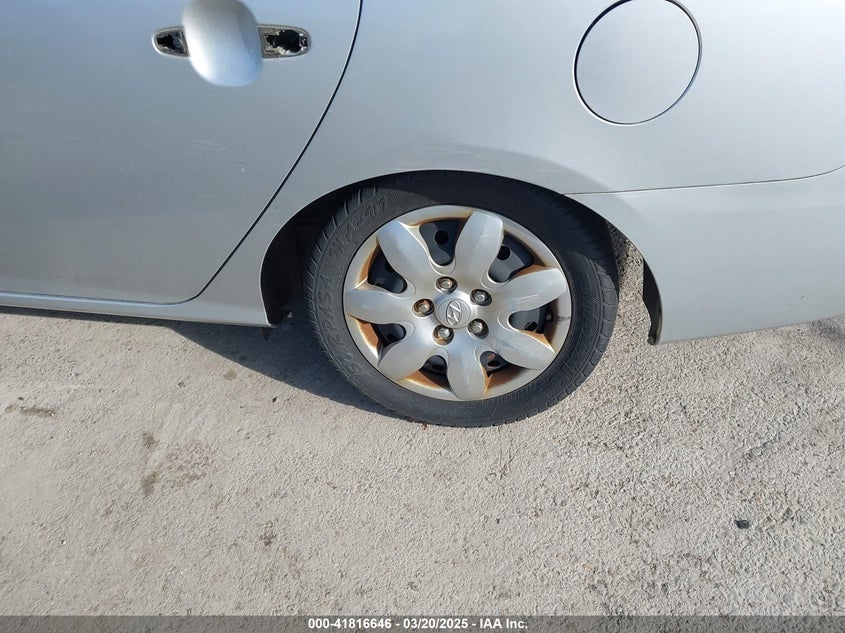 2007 HYUNDAI ELANTRA VIN: KMHDU46D77U208351