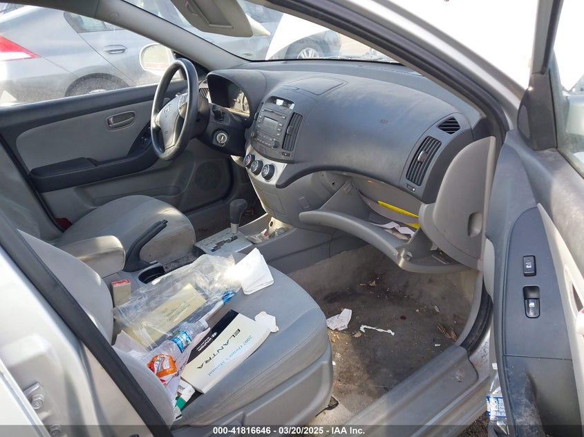2007 HYUNDAI ELANTRA VIN: KMHDU46D77U208351