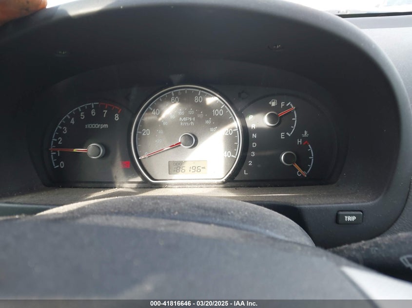 2007 HYUNDAI ELANTRA VIN: KMHDU46D77U208351