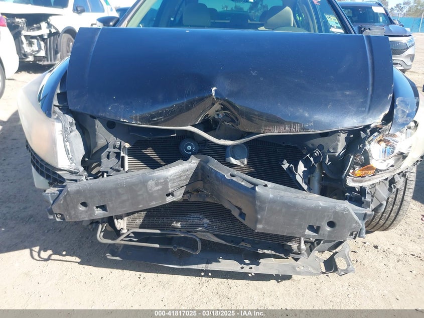 2008 HONDA ACCORD VIN: JHMCP26318C008705