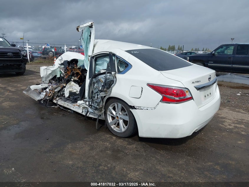 2015 NISSAN ALTIMA VIN: 1N4AL3AP6FC496976