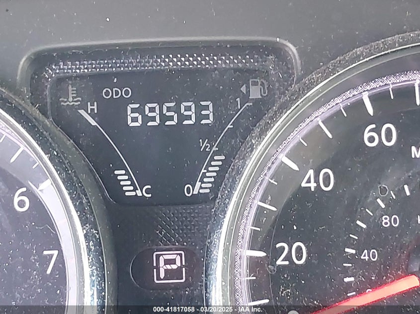 2017 NISSAN VERSA 1.6 SL - 3N1CN7APXHL822857