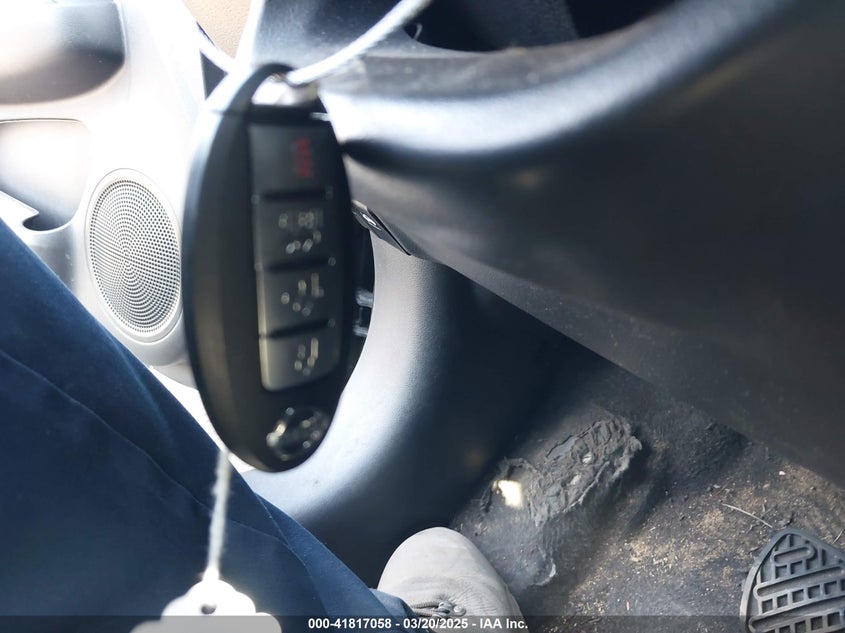 2017 NISSAN VERSA 1.6 SL - 3N1CN7APXHL822857