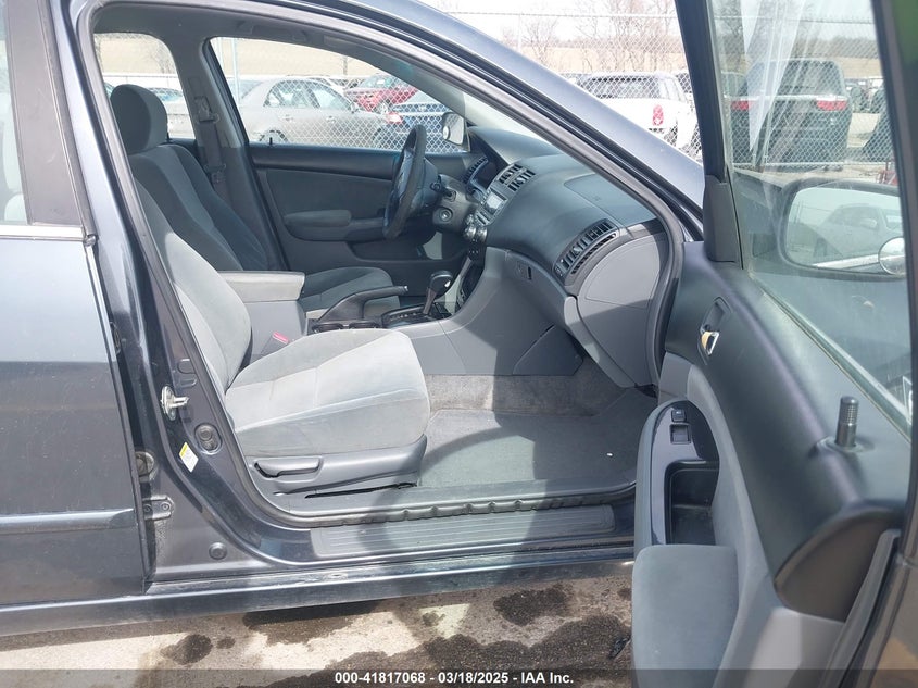 2006 HONDA ACCORD VIN: 1HGCM56376A104702