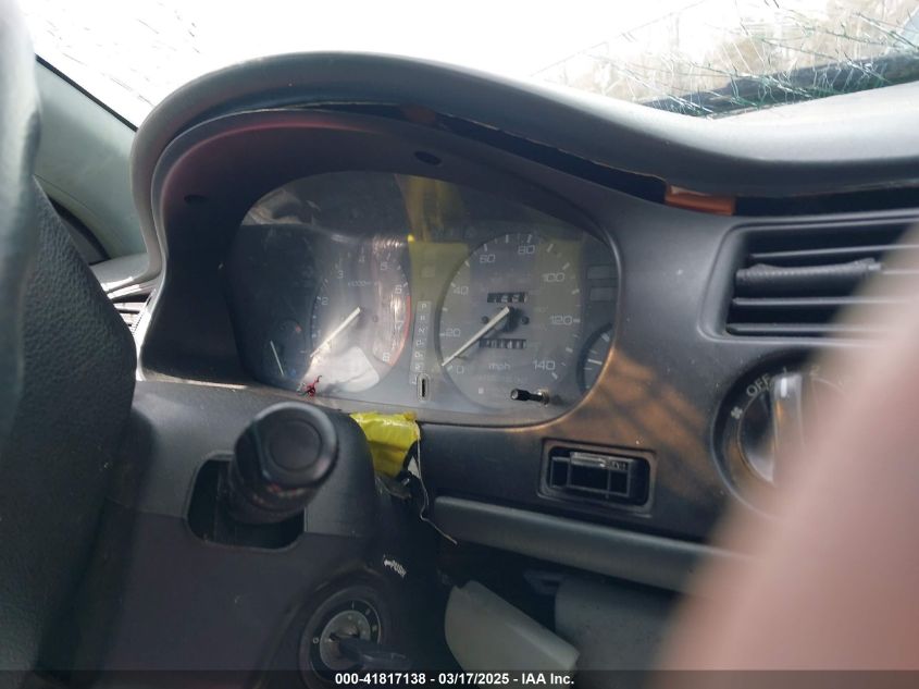 1996 Honda Accord Lx VIN: 1HGCD7237TA038598 Lot: 41817138