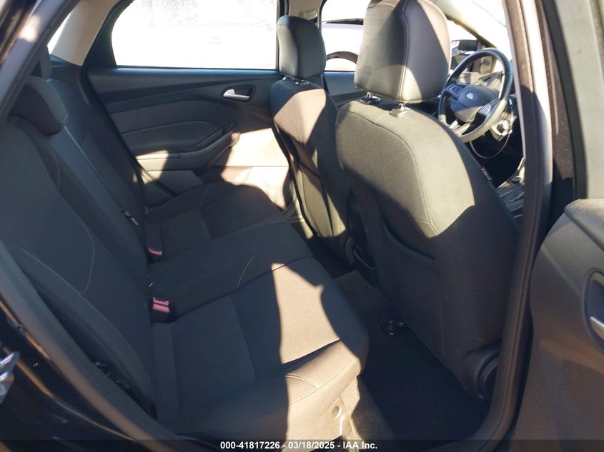 2015 FORD FOCUS VIN: 1FADP3K23FL214314