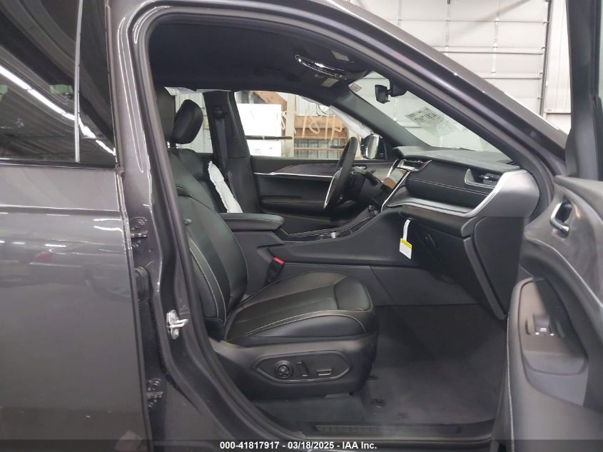 2025 Jeep Grand Cherokee L - 1C4RJKBG3S8634319