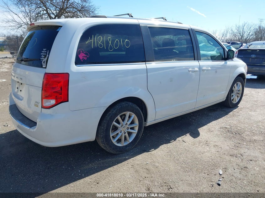 2018 DODGE GRAND CARAVAN SXT - 2C4RDGCG7JR267656