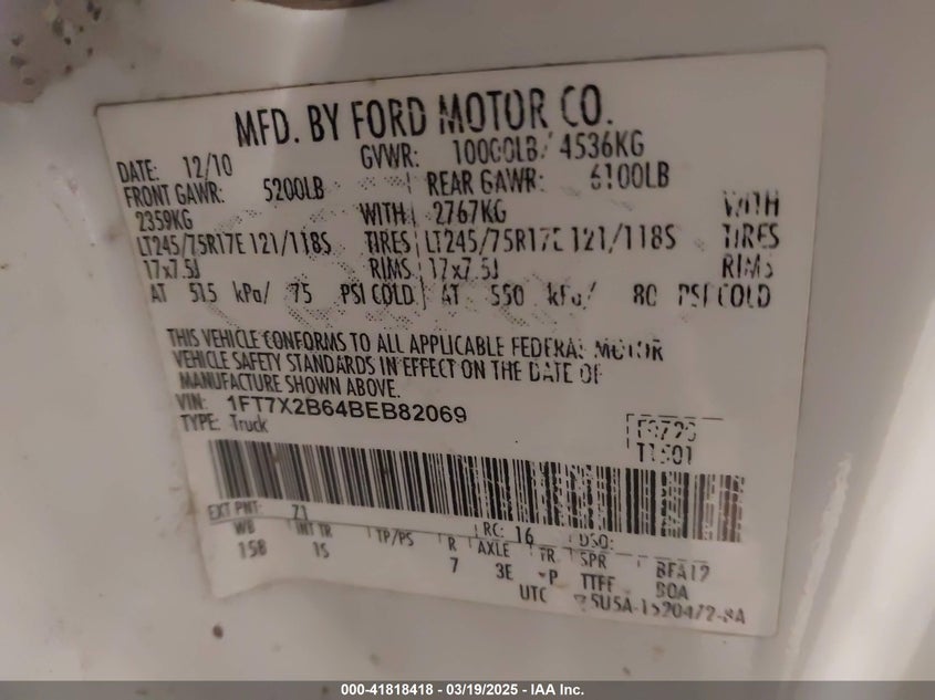 2011 FORD F-250 VIN: 1FT7X2B64BEB82069