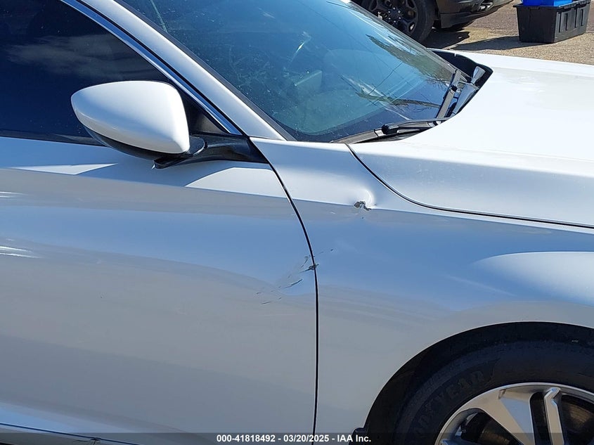 2018 HONDA ACCORD VIN: 1HGCV1F30JA089538