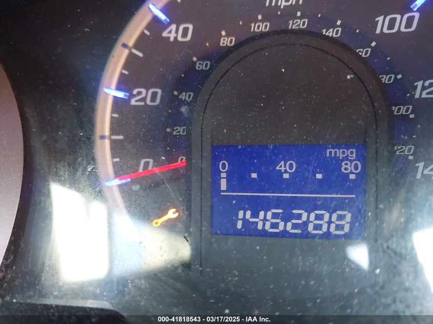 2011 HONDA FIT VIN: JHMGE8H54BC009735