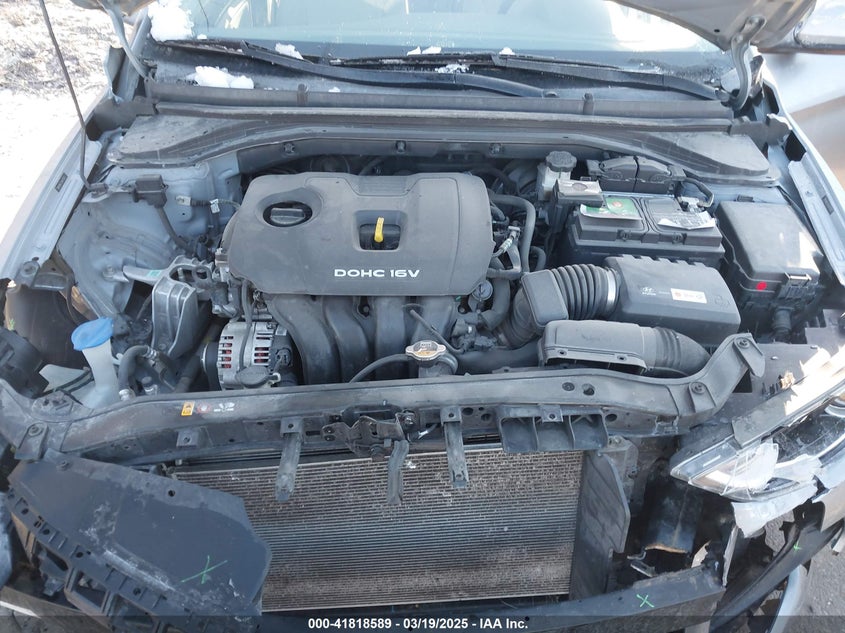 2017 HYUNDAI ELANTRA SE - 5NPD84LF7HH075262