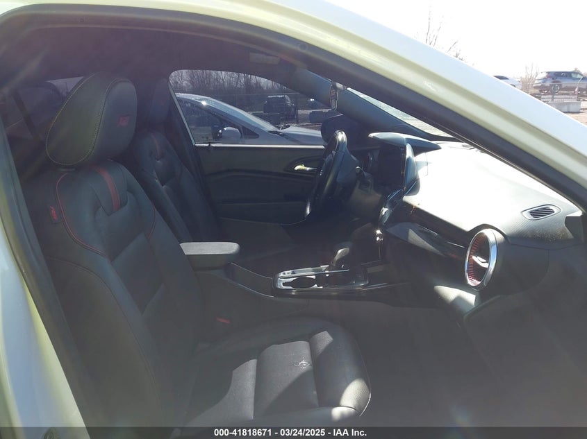 VIN KL77LJE22RC061512 2024 CHEVROLET TRAX FWD 2RS