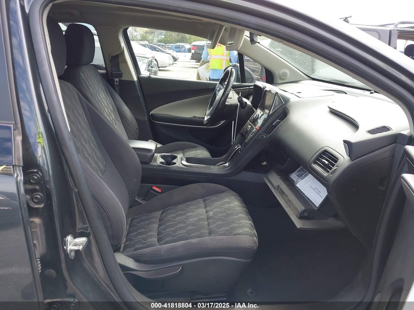 2014 CHEVROLET VOLT VIN: 1G1RE6E46EU122443