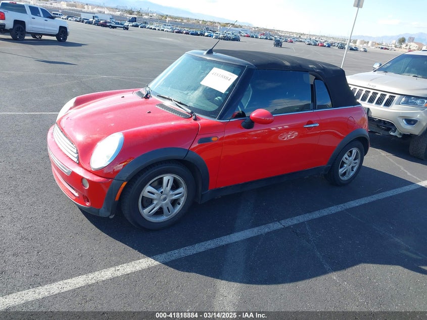 2007 MINI COOPER VIN: WMWRF33527TG17570