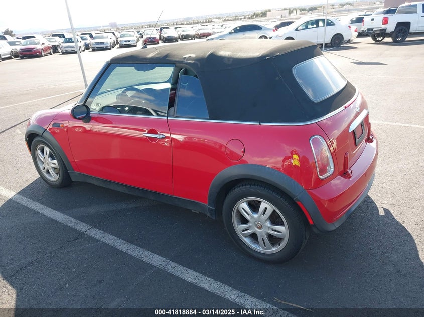 2007 MINI COOPER VIN: WMWRF33527TG17570