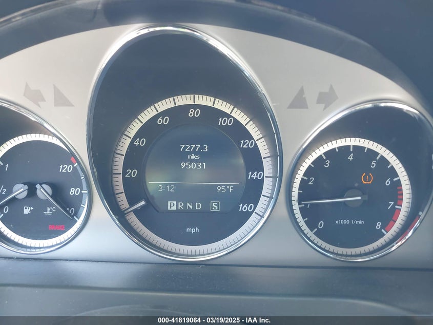 2009 MERCEDES-BENZ C 300 VIN: WDDGF54X99R044224