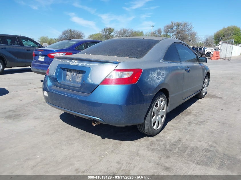 2008 HONDA CIVIC VIN: 2HGFG126X8H557665