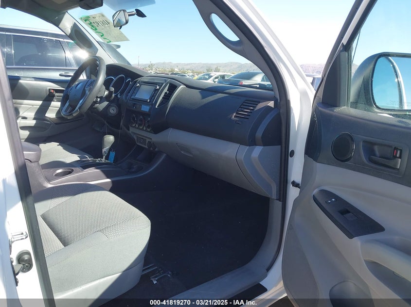 2014 TOYOTA TACOMA VIN: 5TFTX4CN8EX044656