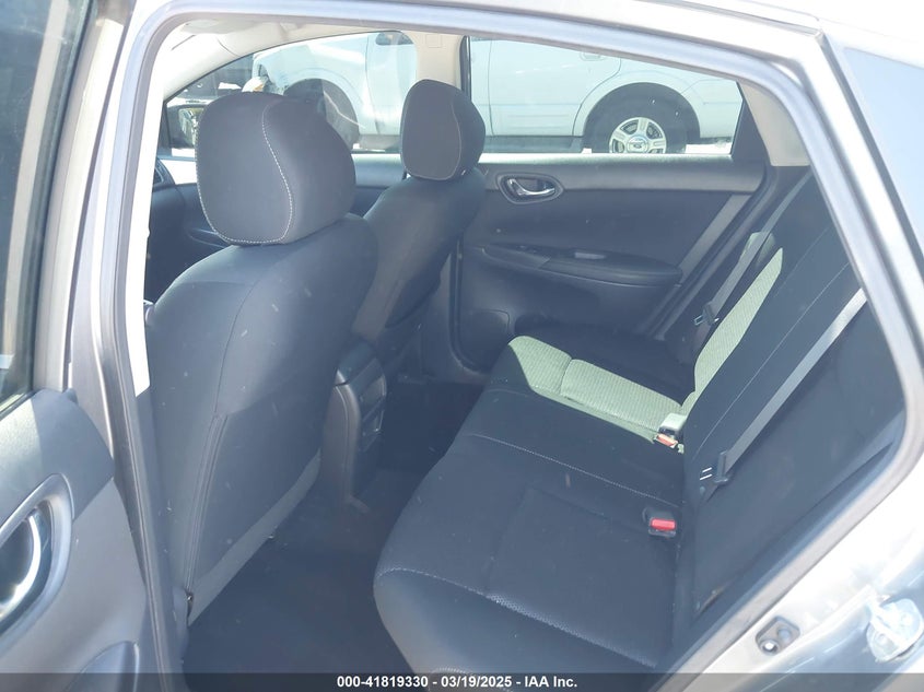 2019 NISSAN SENTRA VIN: 3N1AB7AP5KY228039