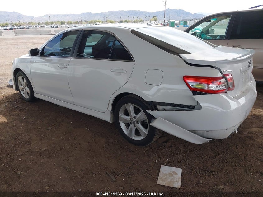 2011 TOYOTA CAMRY VIN: 4T1BF3EKXBU622986