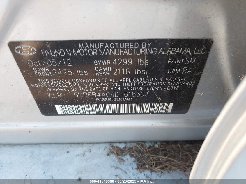 2013 HYUNDAI SONATA VIN: 5NPEB4AC4DH618303