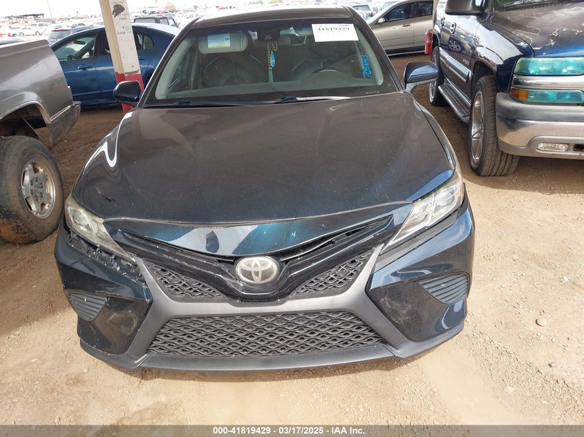 2019 TOYOTA CAMRY VIN: 4T1B11HK3KU705643