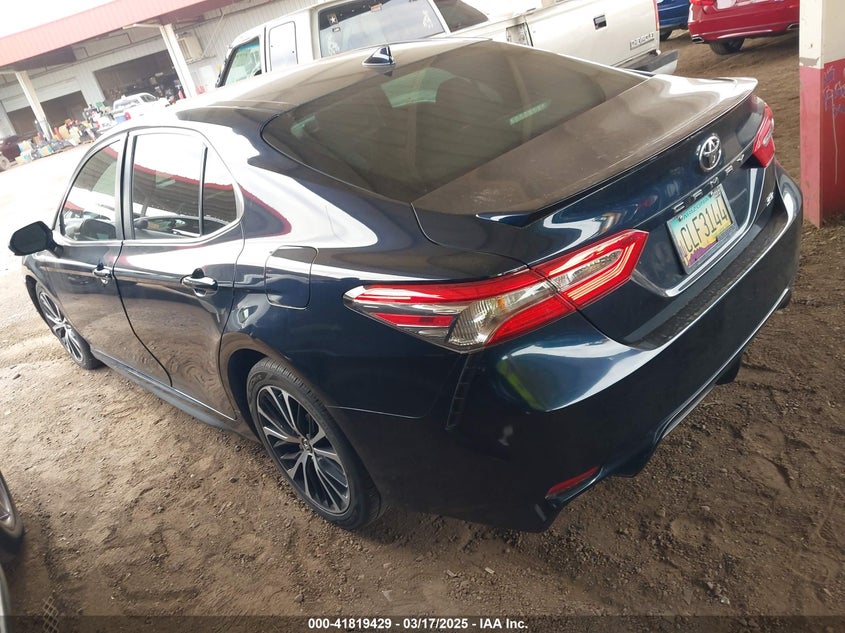 2019 TOYOTA CAMRY VIN: 4T1B11HK3KU705643