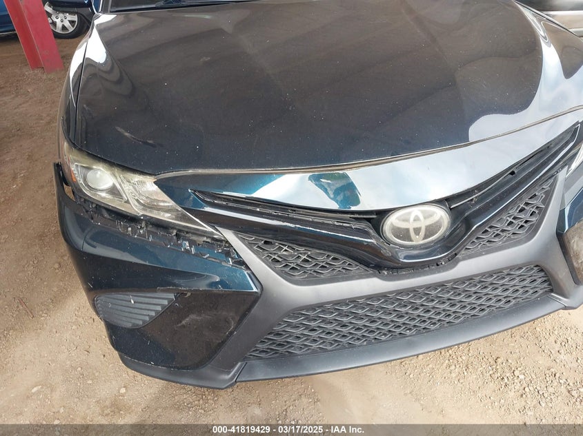2019 TOYOTA CAMRY VIN: 4T1B11HK3KU705643