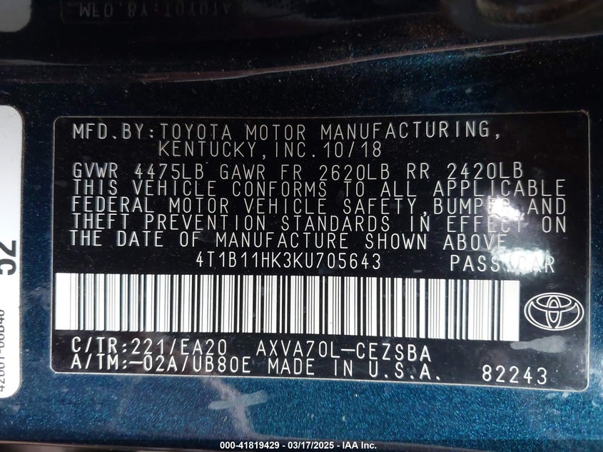 2019 TOYOTA CAMRY VIN: 4T1B11HK3KU705643
