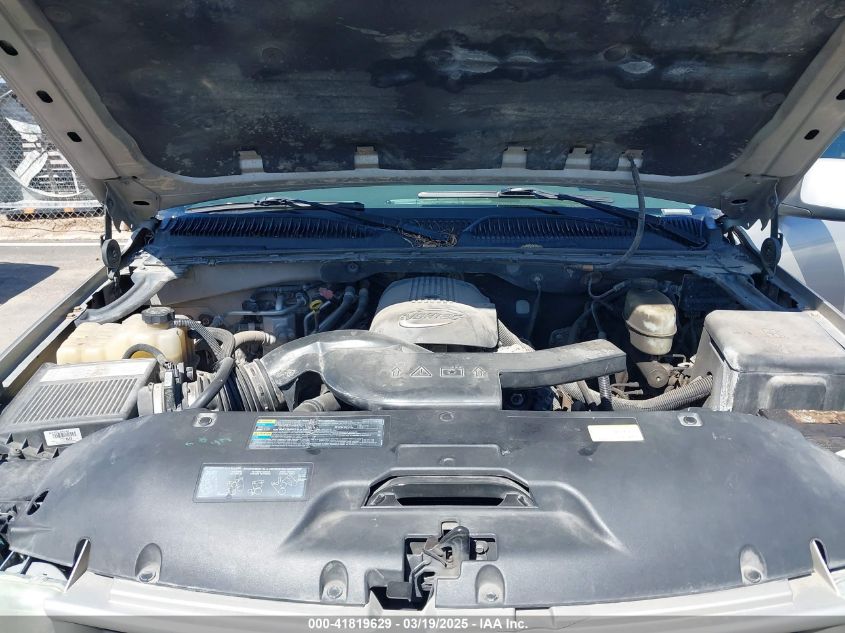 2005 Chevrolet Tahoe Z71 VIN: 1GNEK13T55R136601 Lot: 41819629