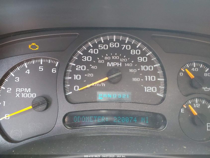 2005 Chevrolet Tahoe Z71 VIN: 1GNEK13T55R136601 Lot: 41819629