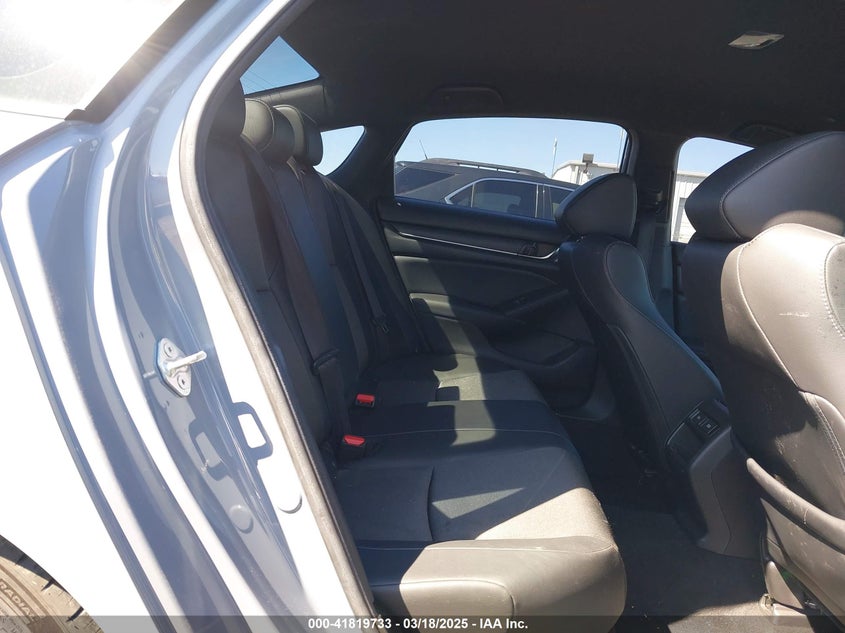 2021 HONDA ACCORD VIN: 1HGCV1F34MA053369
