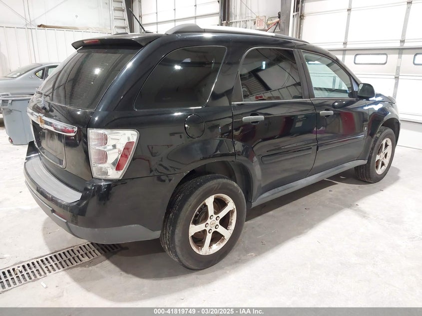 2CNDL13F576232153 2007 CHEVROLET EQUINOX photo no. 4