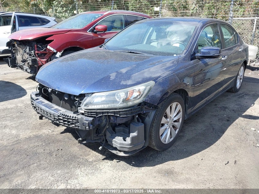 2013 HONDA ACCORD VIN: 1HGCR2F89DA043958