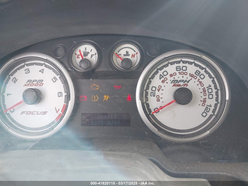 2011 FORD FOCUS VIN: 1FAHP3HN4BW151073