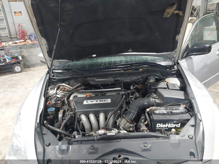 2006 HONDA ACCORD VIN: 1HGCM56116A084039