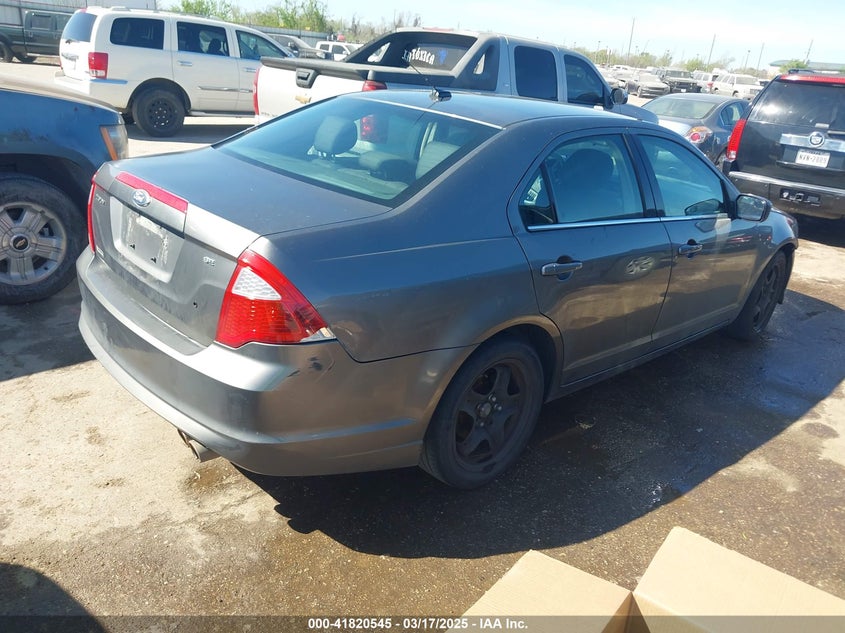 2011 FORD FUSION VIN: 3FAHP0HA8BR133433