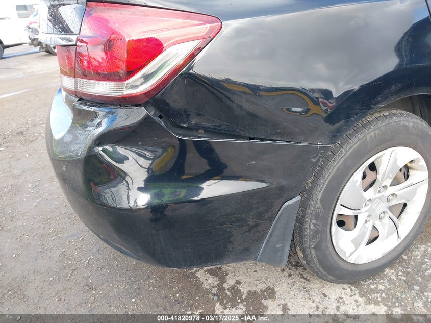 2014 HONDA CIVIC VIN: 19XFB2F5XEE040569