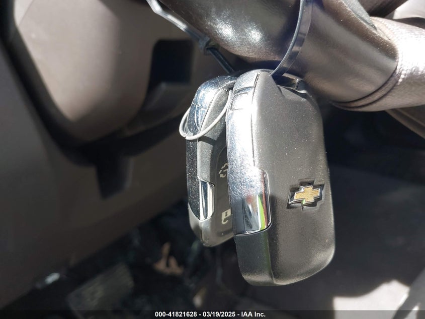 2019 CHEVROLET SILVERADO 1500 LT - 1GCPYDEKXKZ394243