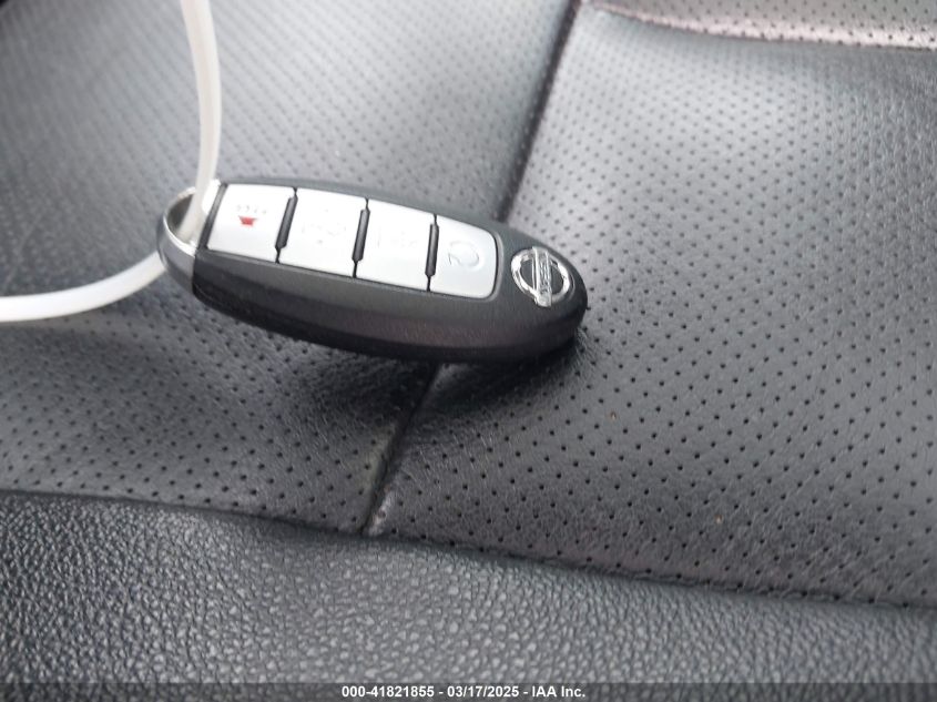 Auction sale of the 2016 NISSAN ROGUE , vin: 5N1AT2MV3GC924224, lot number: 41821855