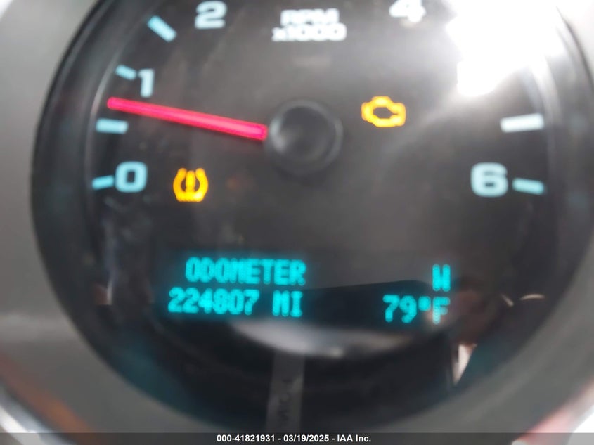 2011 CHEVROLET SILVERADO 1500 VIN: 3GCPKSE38BG338445