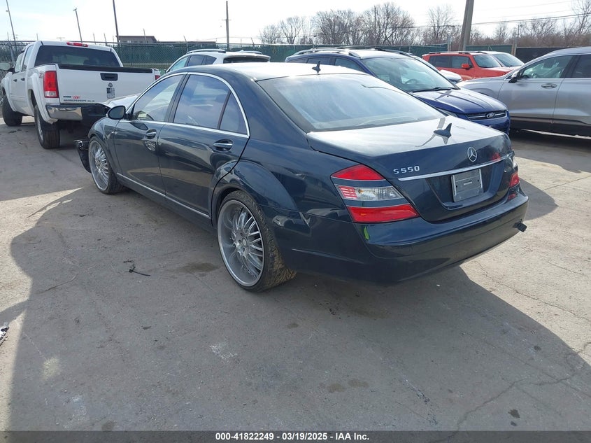 2007 MERCEDES-BENZ S 550 VIN: WDDNG71X17A026509